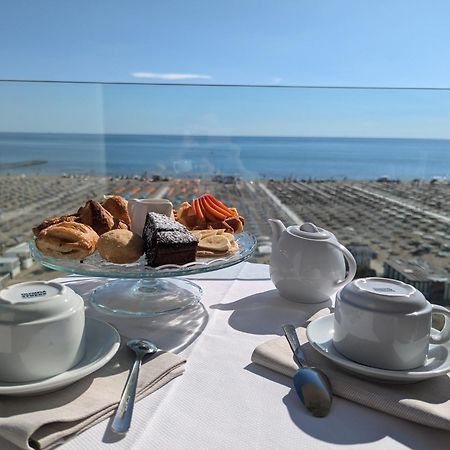 Grand Meeting Hotel Римини Экстерьер фото